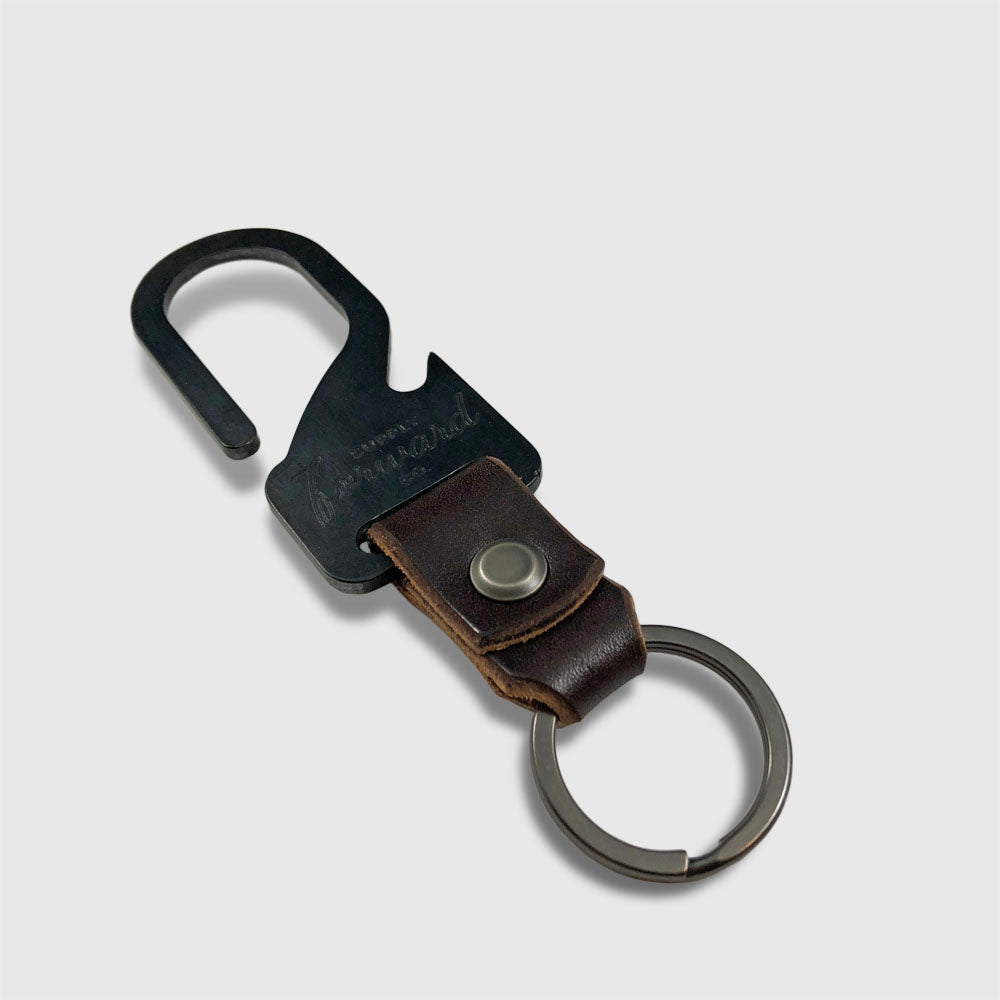 THE BOTTLE HOOK KEYCHAIN - Brown